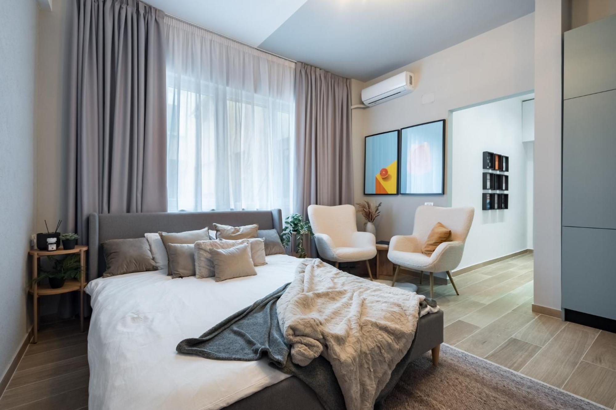 Appartamento Old Town - Victoriei 25 - Urbannest Bucarest Esterno foto
